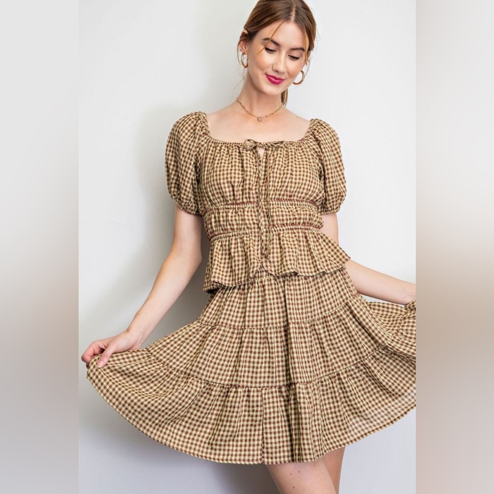 EASEL Brown Checkered Gingham Puff Sleeve Skirt Set in small